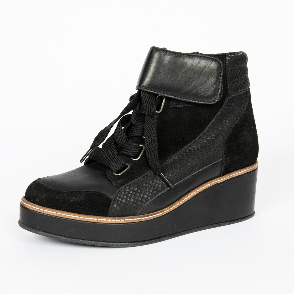 Surface To Air Black Leather Wedge High Top Sneakers Boots Women's EU 40 US 10